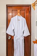 Hotel and Dive Center Roatan Yacht Club