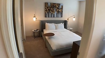 National at Clarendon