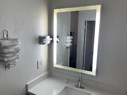 Super 8 by Wyndham San Jose Airport