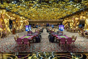 Elexus Hotel Resort & Spa & Casino