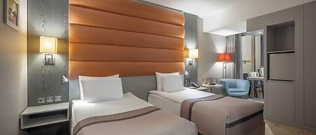 Elexus Hotel Resort & Spa & Casino