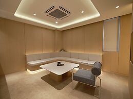 UH Suite The Myeongdong