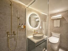 UH Suite The Myeongdong