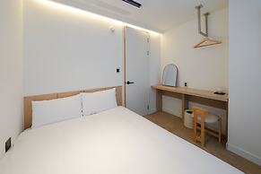 UH Suite The Myeongdong
