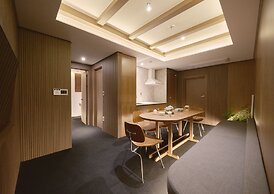 UH Suite The Myeongdong