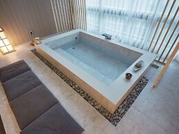 UH Suite The Myeongdong