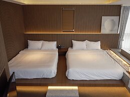 UH Suite The Myeongdong