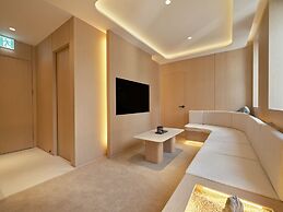 UH Suite The Myeongdong