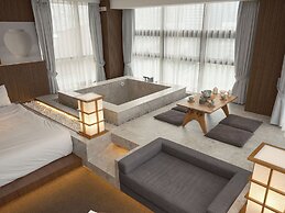 UH Suite The Myeongdong