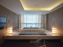 UH Suite The Myeongdong