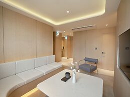 UH Suite The Myeongdong