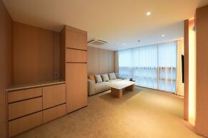 UH Suite The Myeongdong