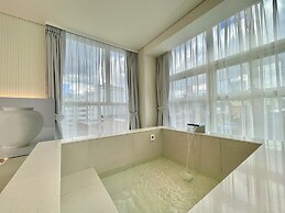 UH Suite The Myeongdong