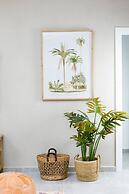 Vibrant Achziv Apartment
