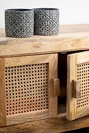 Vibrant Achziv Apartment