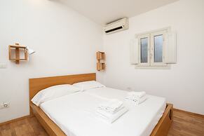 Ghiberti House by Mmega