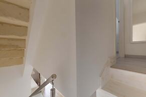 2252 Suite 79 by Barbarhouse