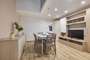 2252 Suite 79 by Barbarhouse