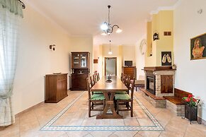 2193 Villa Lella by Barbarhouse