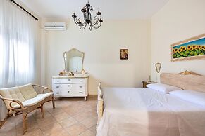 2193 Villa Lella by Barbarhouse