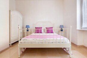 2196 L`angolo di Dora by Barbarhouse