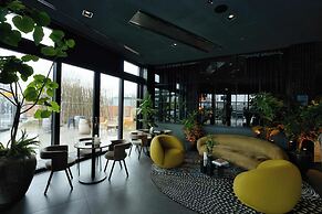 Hotel ROMY by AMANO