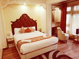 Omega Residency