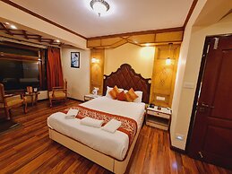 Omega Residency