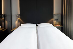 Hotel AMANO East Side