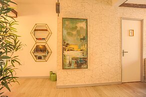 My Fair Lisbon -modern flat with elevator in central Lisbon