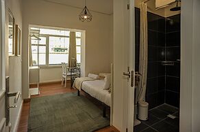 My Fair Lisbon -modern flat with elevator in central Lisbon