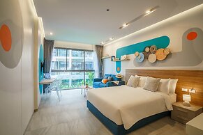 HOMA Phuket Town