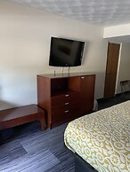 The Royal Inn & Suites