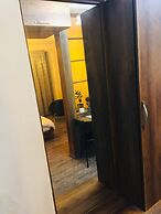 Apartment near Dry Bridge