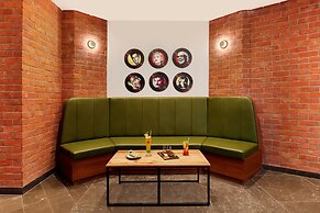 Lemon Tree Hotel, Kalina BKC, Mumbai