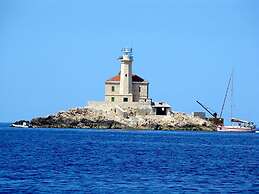 A2 - apt w. Terrace, Just 3 min Walk to the Beach