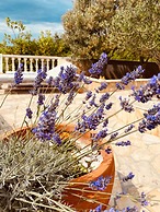 A2 - apt w. Terrace, Just 3 min Walk to the Beach