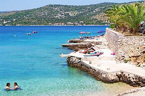 A2 - apt w. Terrace, Just 3 min Walk to the Beach