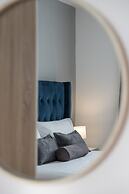 New Luxury Modern Four-bedroom Villa With Pool