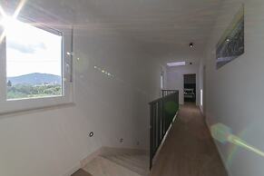 New Luxury Modern Four-bedroom Villa With Pool