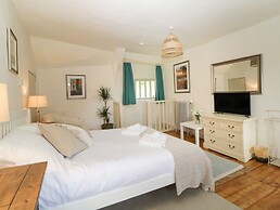 The Hideaway at Burrow Hill