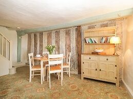 The Hideaway at Burrow Hill