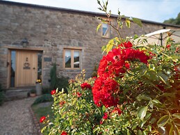 May Blossom Barn