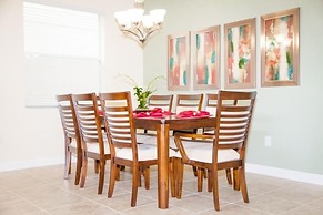 Sugar Sweet Home In Paradise Palms 5 Bedroom Home by RedAwning