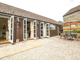 Tom's Barn