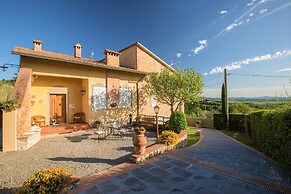 Villa Sassina by Mmega