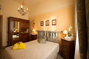 Villa Sassina by Mmega