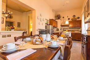 Villa Sassina by Mmega