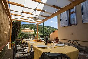 Villa Sassina by Mmega