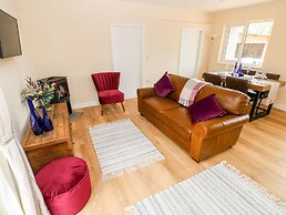 Ramsey Lodge